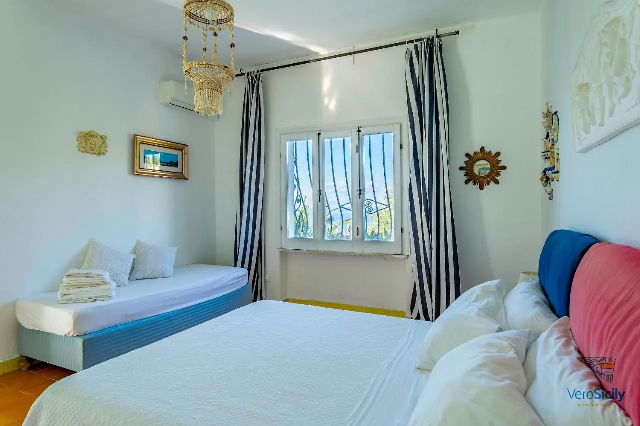 Villa Giacona Venuti Terrasini