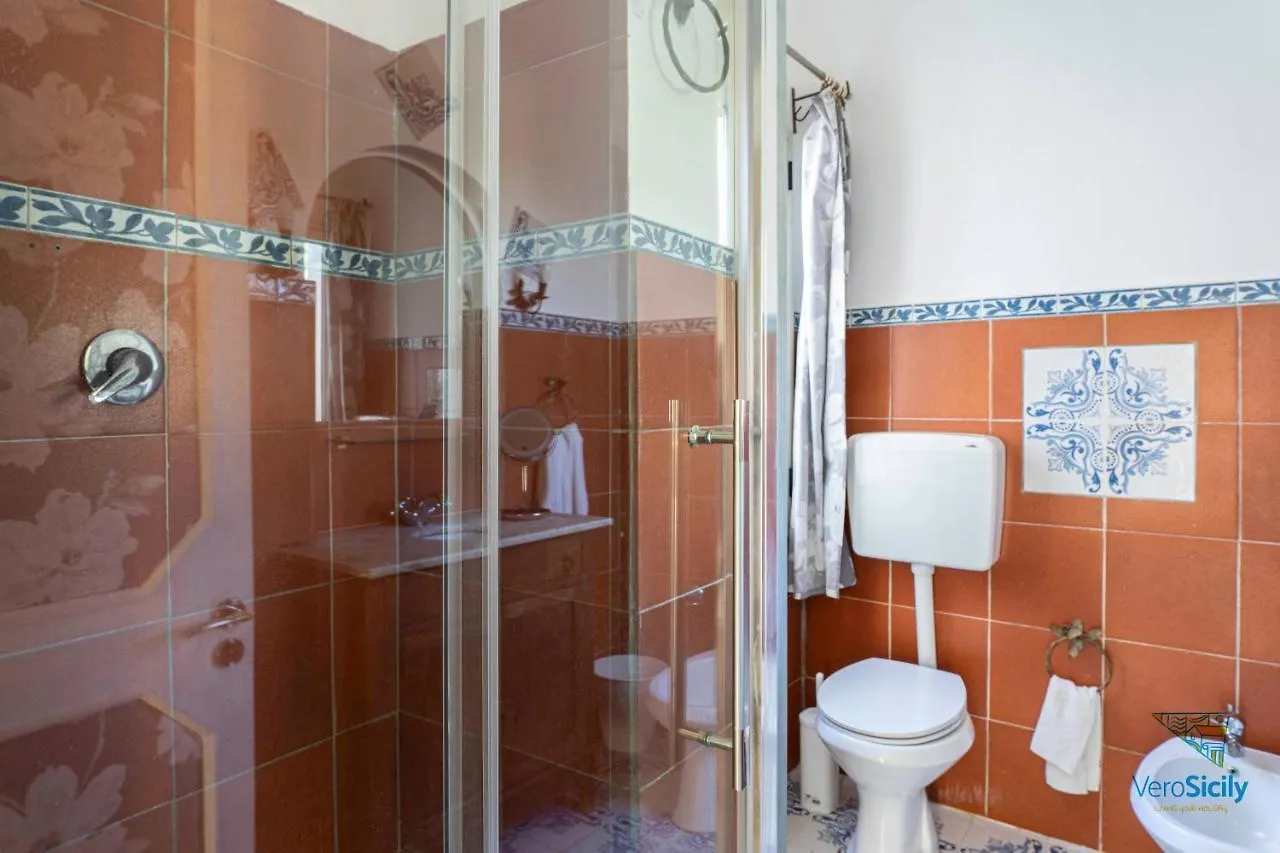 Villa Giacona Venuti Terrasini