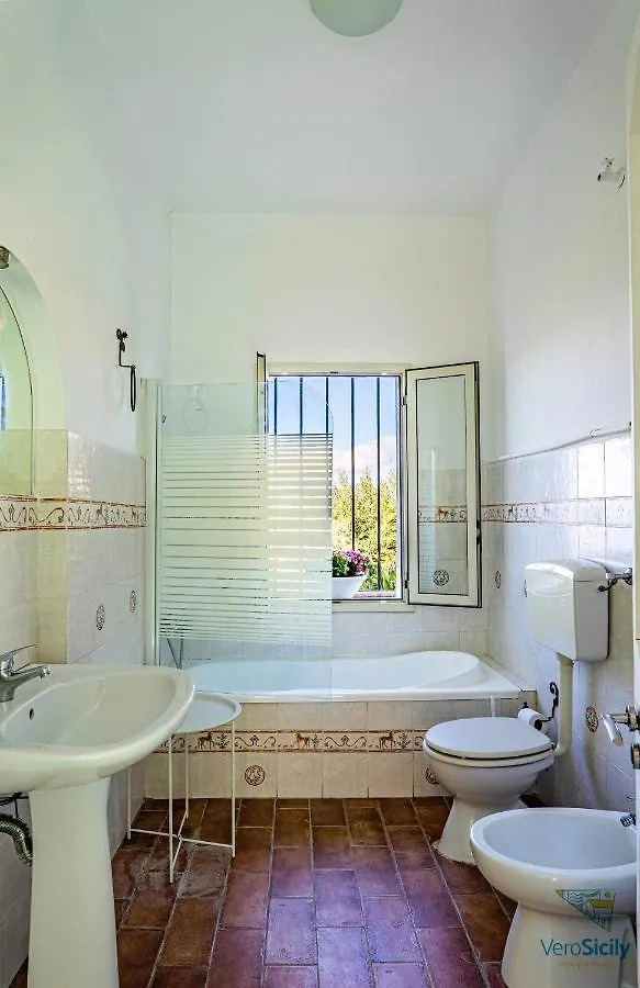 Villa Giacona Venuti Terrasini